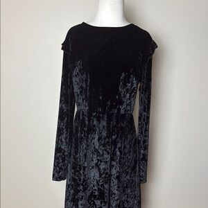 Mossimo Supply Co. Women's Black Crushed Velvet Elastic Waist Dress Size L
